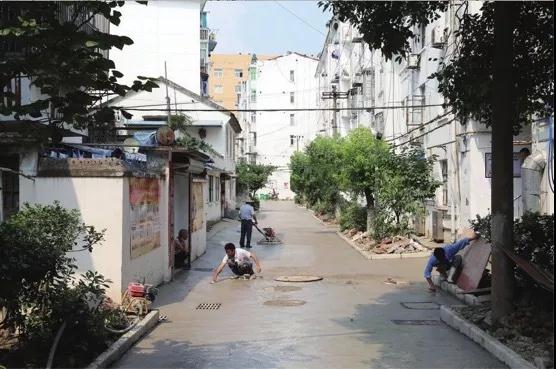魯班裝飾應(yīng)邀參編CBDA標(biāo)準(zhǔn)《中國住宅室內(nèi)裝飾裝修工程質(zhì)量驗(yàn)收規(guī)范》第二次編審會(huì)